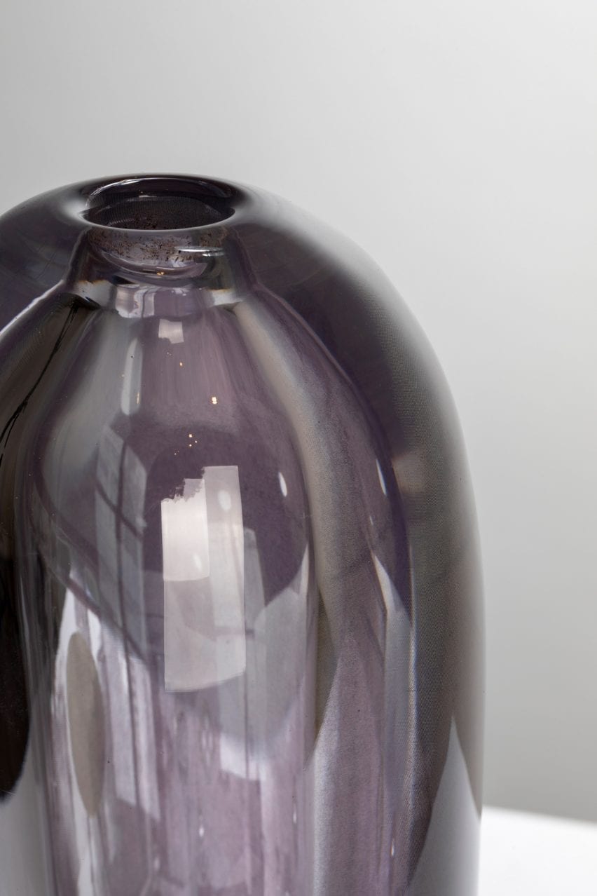 Reflection Vase by Front