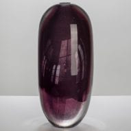 Reflection Vase by Front