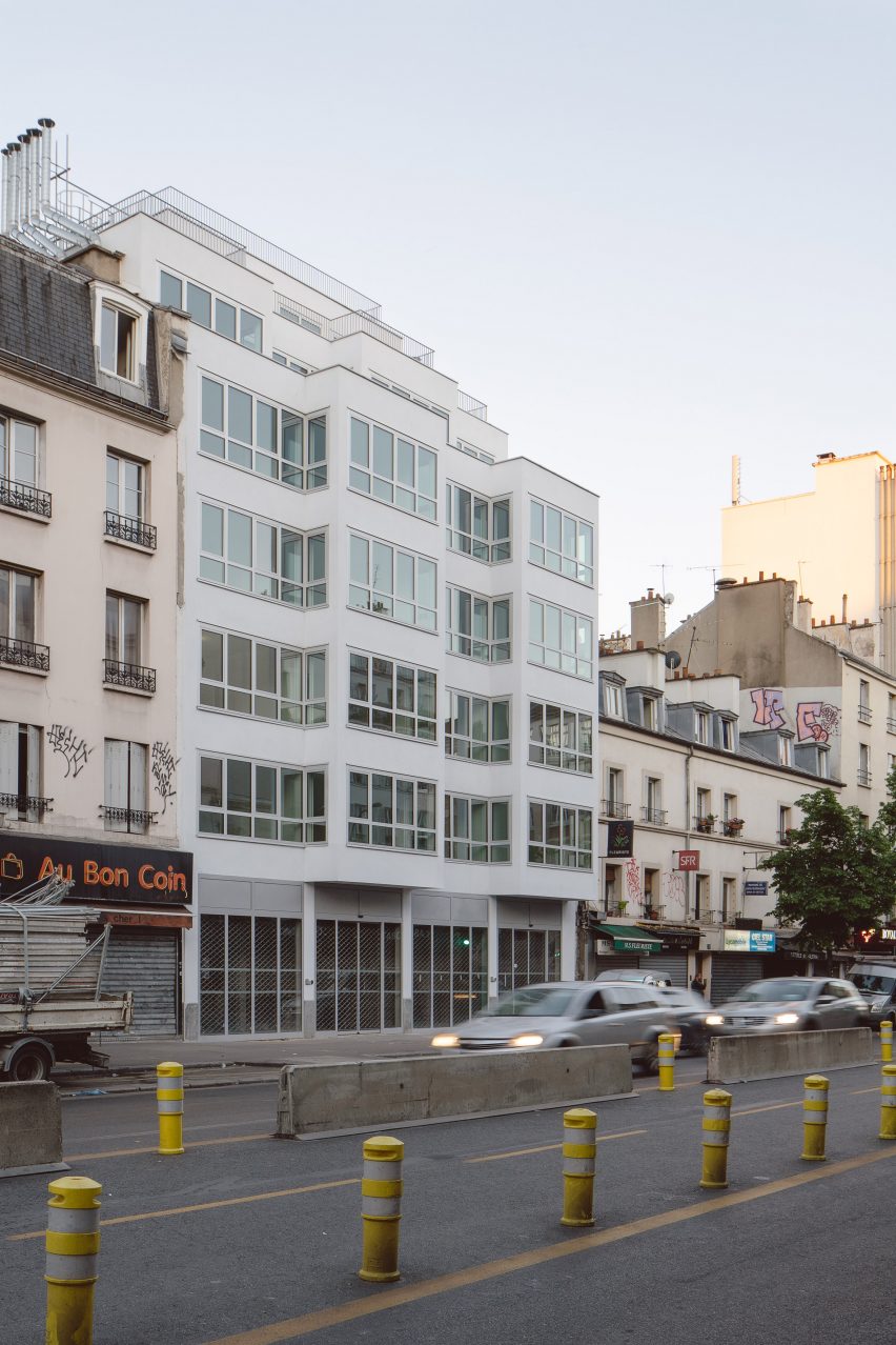 A white social housing block in Paris