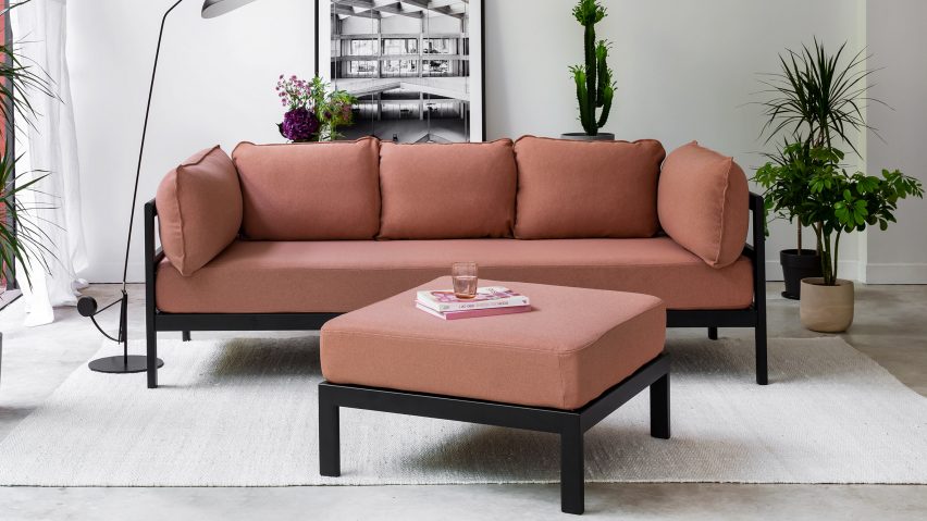 Easy sofa by Big-Game and Tiptoe