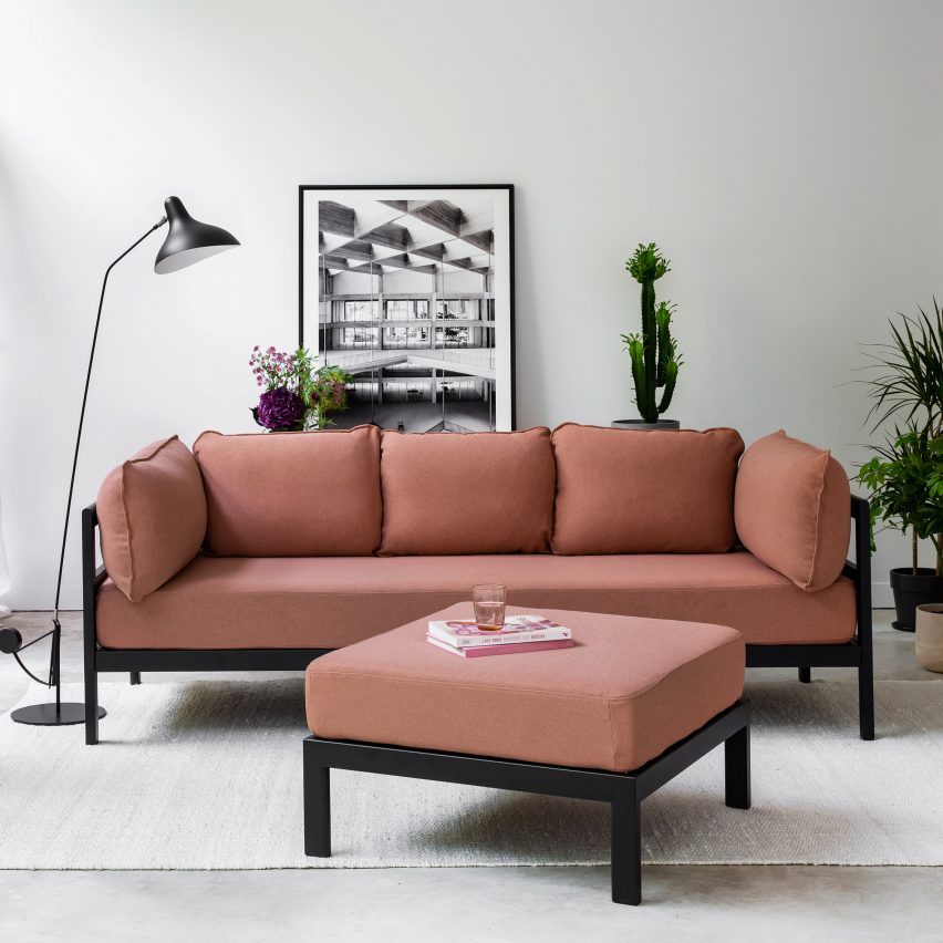 Easy sofa by Big-Game and Tiptoe