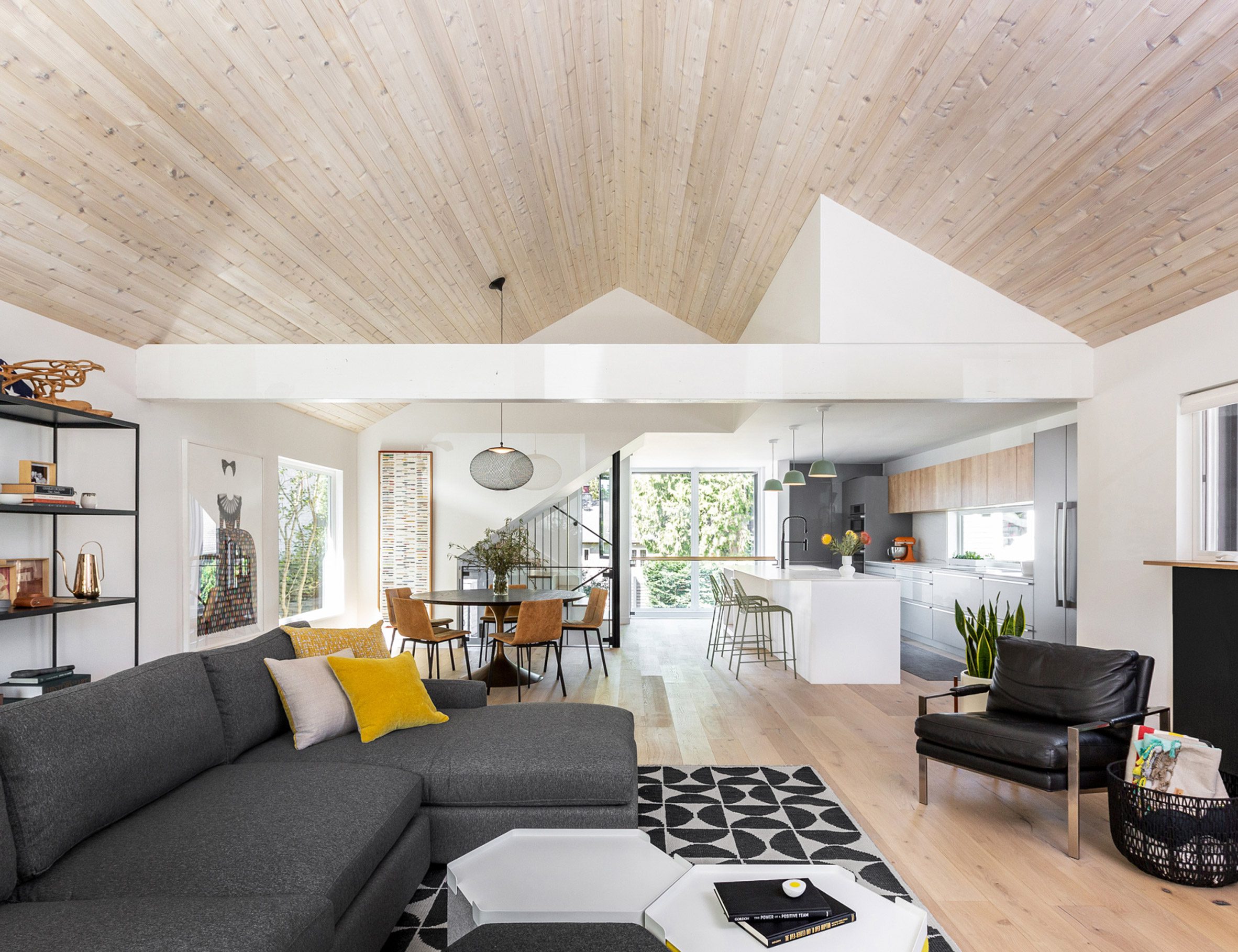 Boathouse Bungalow has stained cedar ceilings