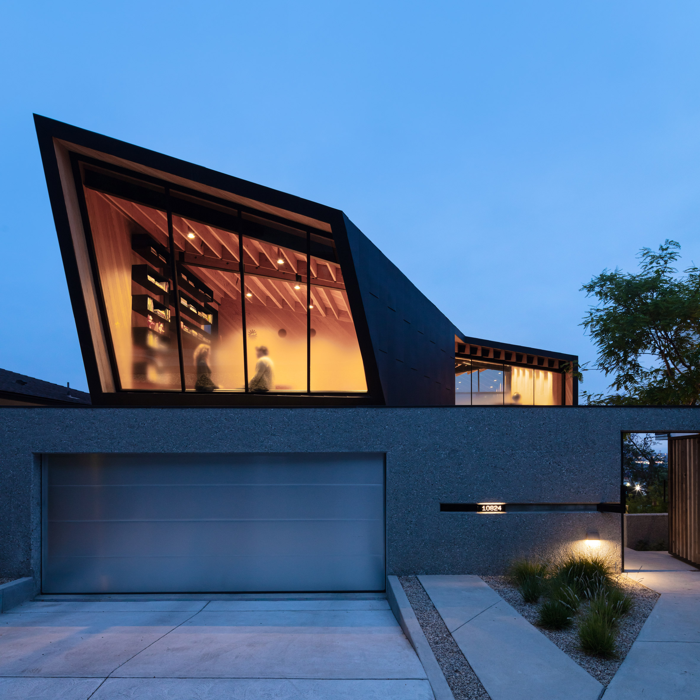Project coordinator at Clive Wilkinson Architects in Culver City, California