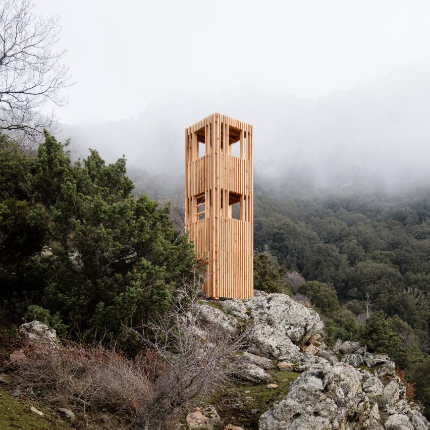 Corsican Deer Observatories