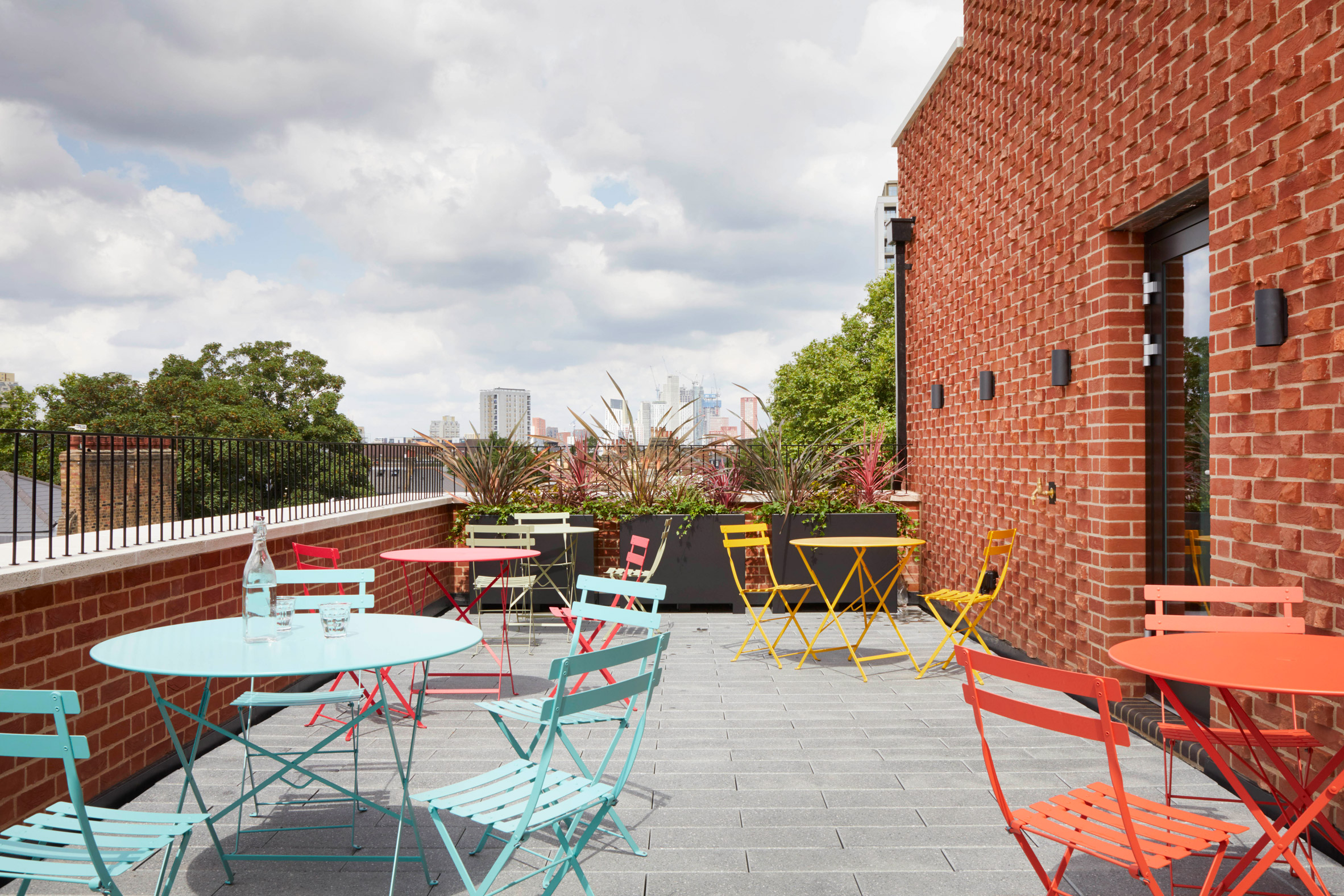 Roof terrace in The Department Store Studios by Squire and Partners