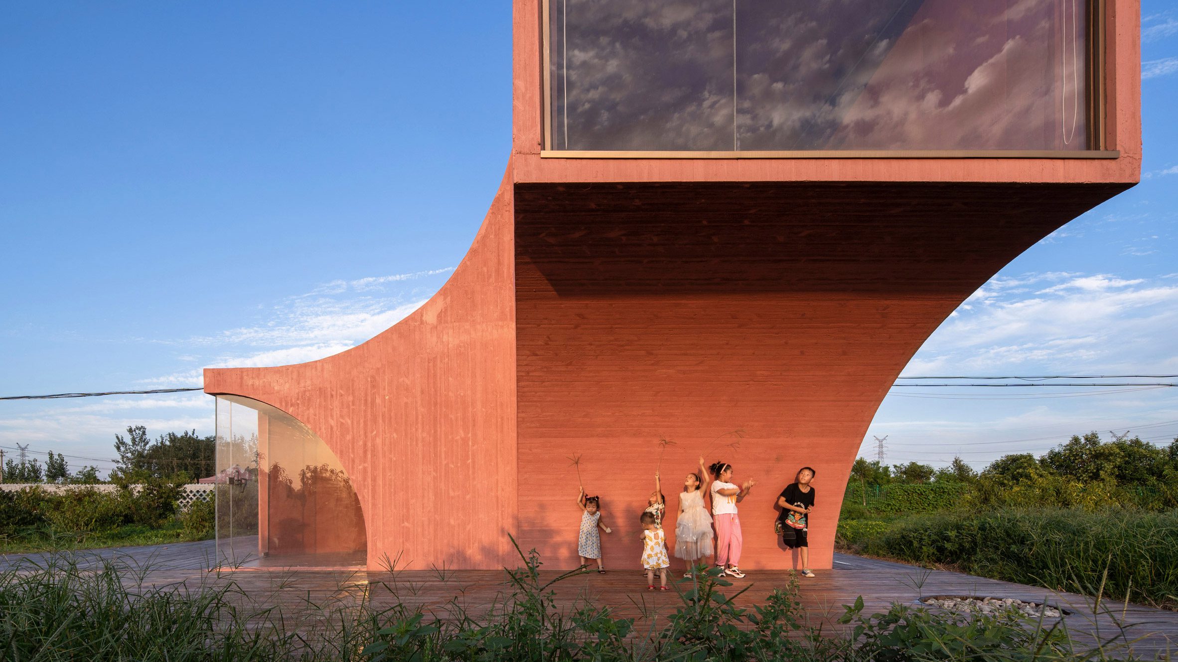 Atelier Xi designs peach-coloured concrete pavilion in rural China - Vimarsana News