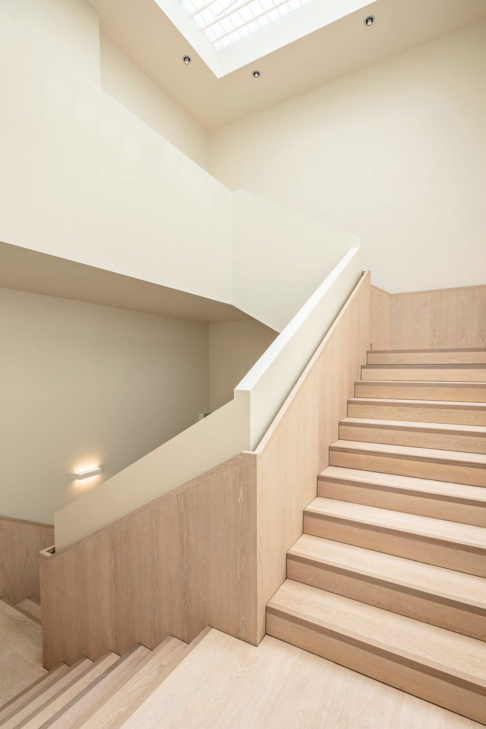 Light timber stairwell in Snohetta extension to Ordrupgaard Museum