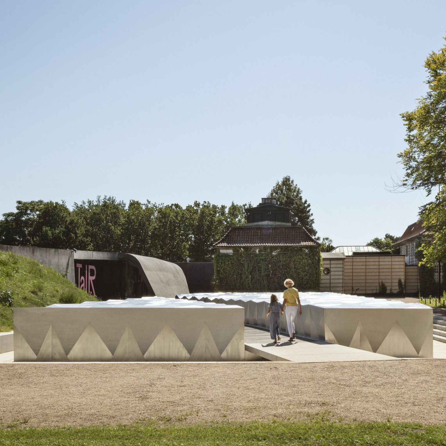 Snøhetta Unveils New Staircase For San Francisco Museum Of Modern Art