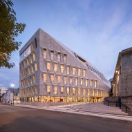 dezeen-awards-2021-shortlisted-the-bodø-city-hall