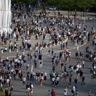 Crowds around L'Arc de Triomphe Wrapped