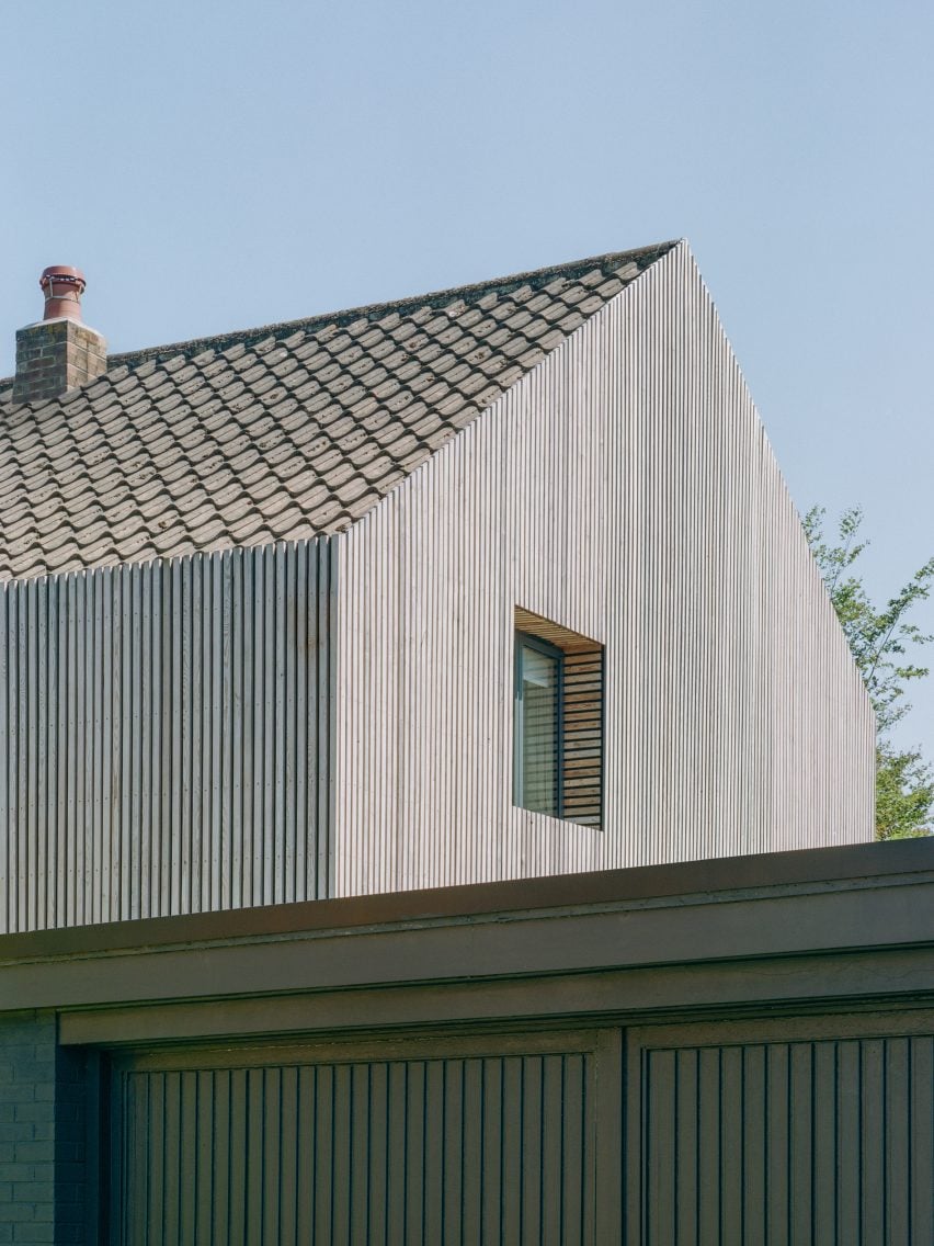 Gable end of Bawa House by Alter & Company