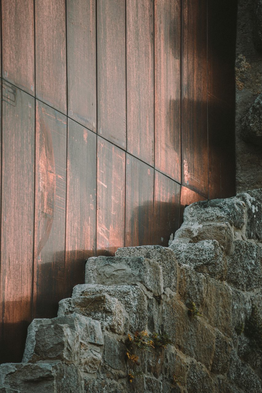 Copper sheets were fitted behind the stone walls