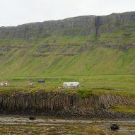 冰岛一座由农场建筑改造而成的建筑