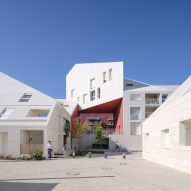 The exterior of Ilot Queyries housing by MVRDV