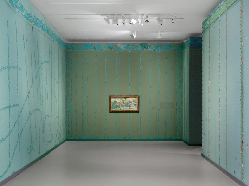 کاغذ دیواری سبز در نمایشگاه لورا اوونز و وینسنت ون گوگ
