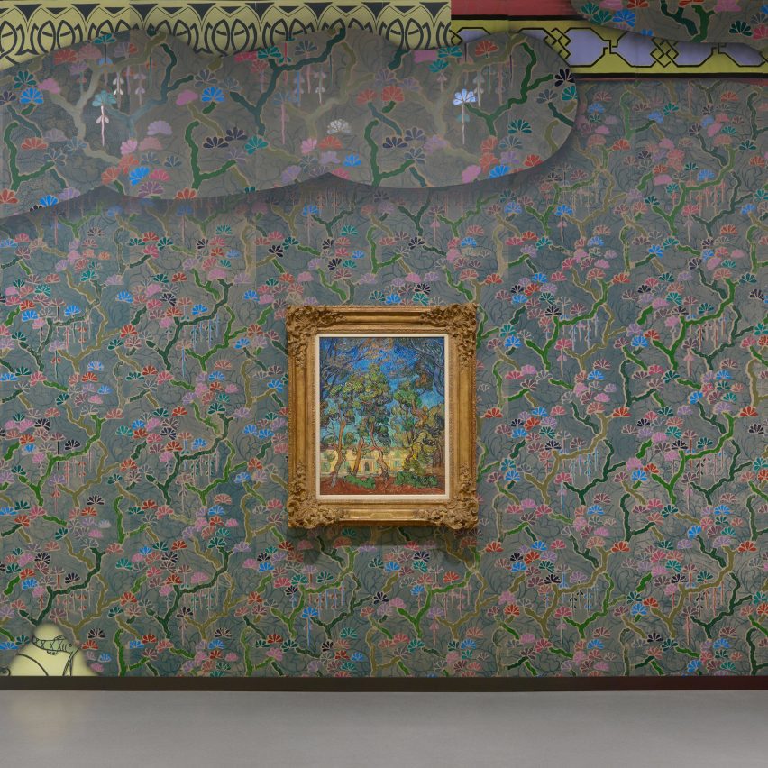 Laura Owens covers Vincent Van Gogh exhibition in colourful handmade painted wallpaper
