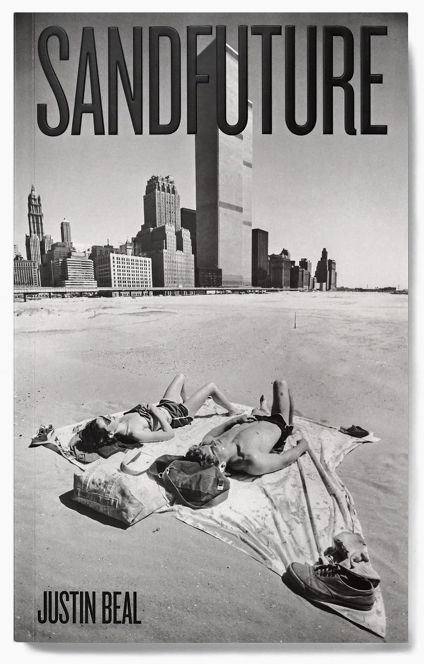 Front cover of Sandfuture by Justin Beal