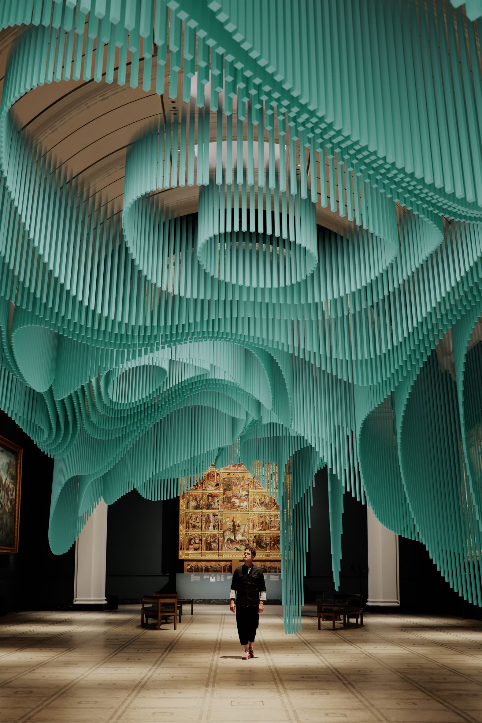 Virtual, floating structures of Medusa