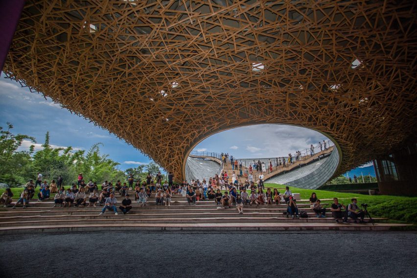 A plaza is located beneath the Yang Liping Performing Arts Center's slate roof