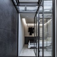 Mirror Yard by DAGA Architects