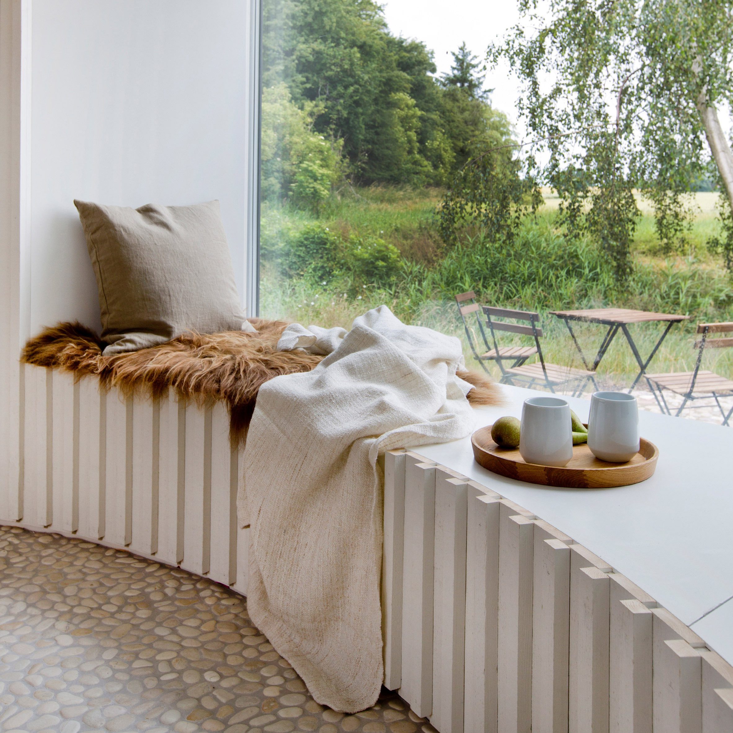 Amazing window seat/bed. The - Architecture & Design