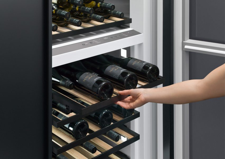Integrated Column Wine Cabinet by Fisher & Paykel