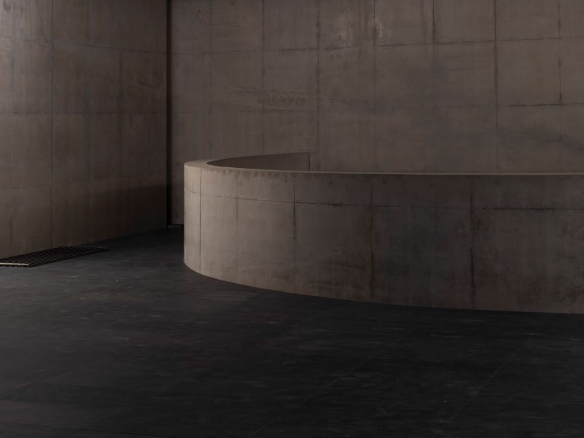 Interior galeri beton
