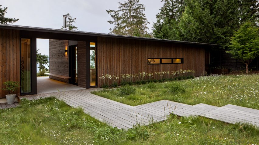 Whidbey Dogtrot House