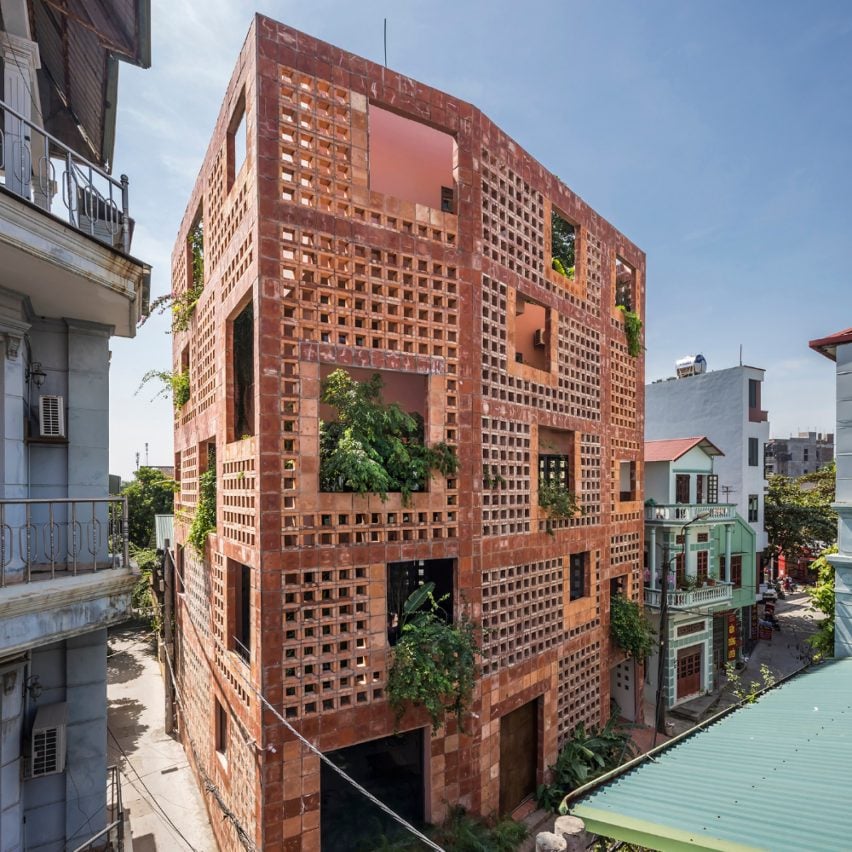Bat Trang House oleh VTN Architects