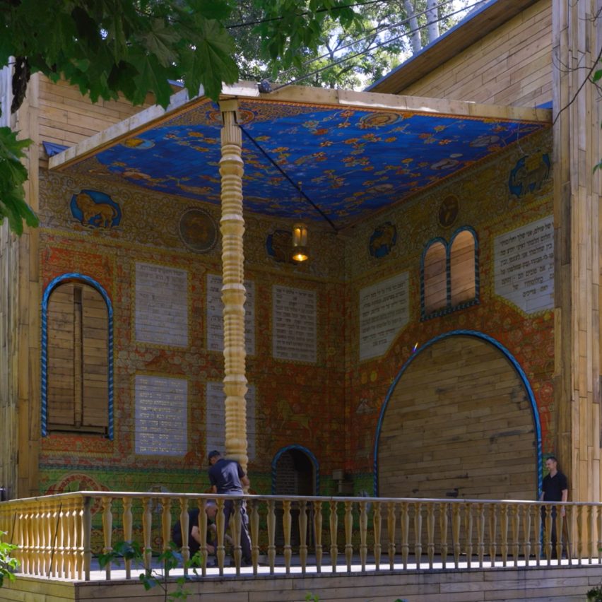 Babyn Yar Synagogue being unfolded