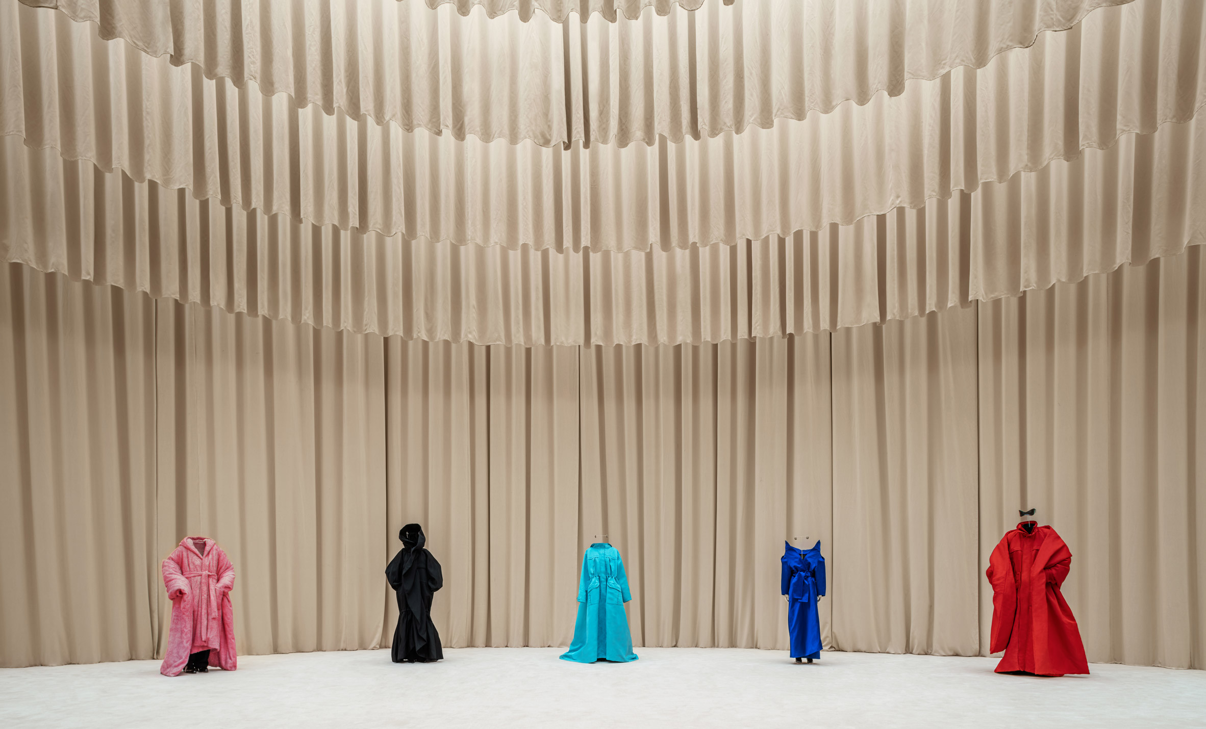 Repræsentere I mængde Colonial Balenciaga transforms former fuel tanks into couture salon in Shanghai