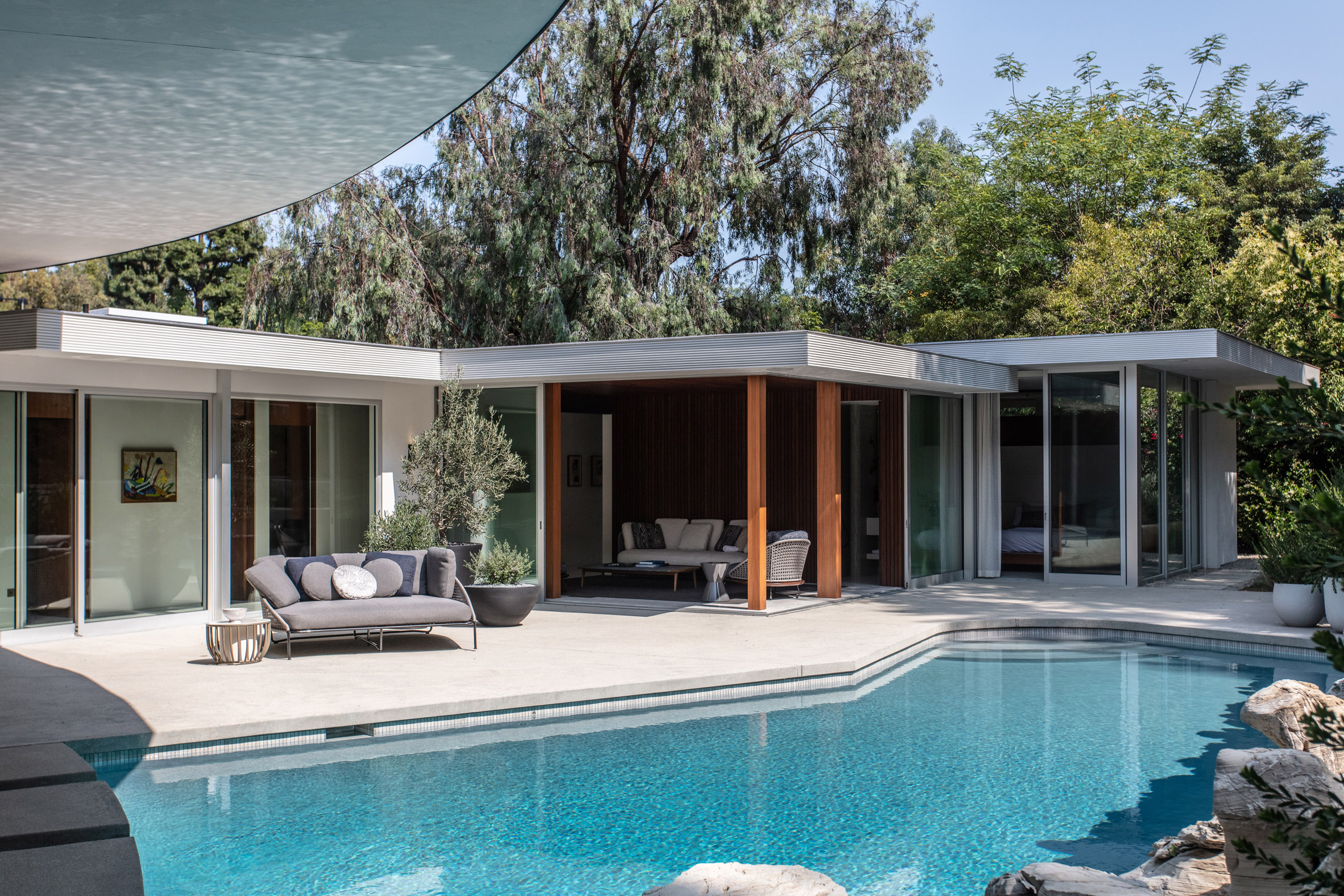 The Cove Way House in Los Angeles