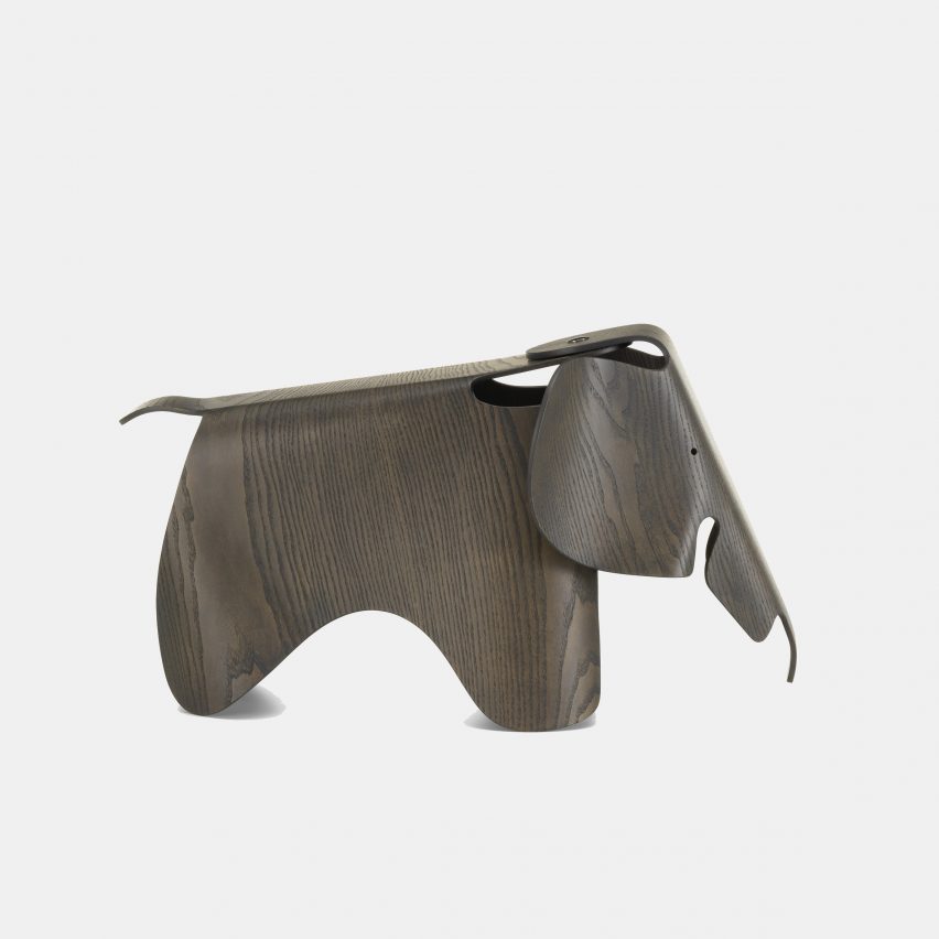 Gajah kayu lapis