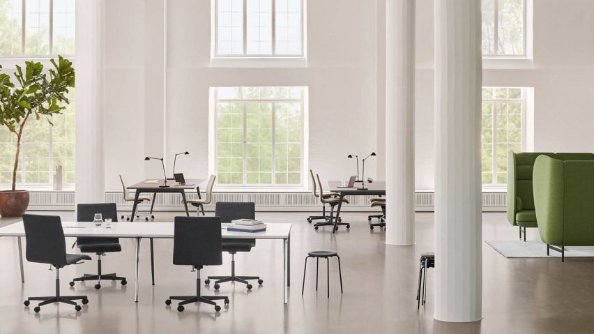 Oxford chair and Pluralis table by Fritz Hansen