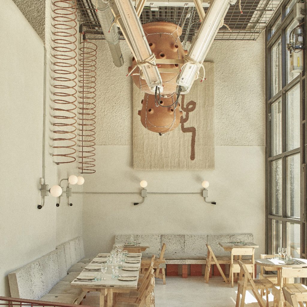 Lucas Muñoz designs Mo de Movimiento restaurant interior using waste materials