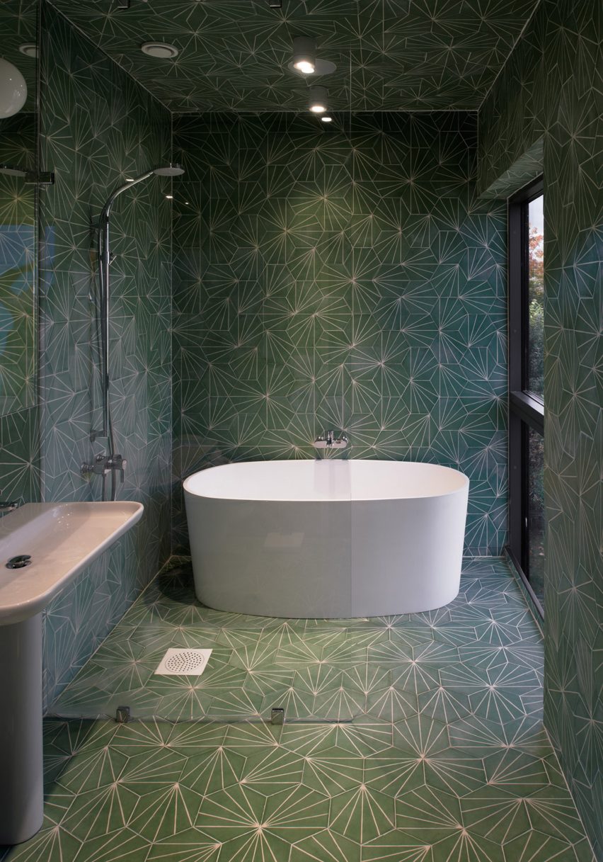 Green Bathrooms With A Retro Feel, Olive Green Bathroom Wall Tiles