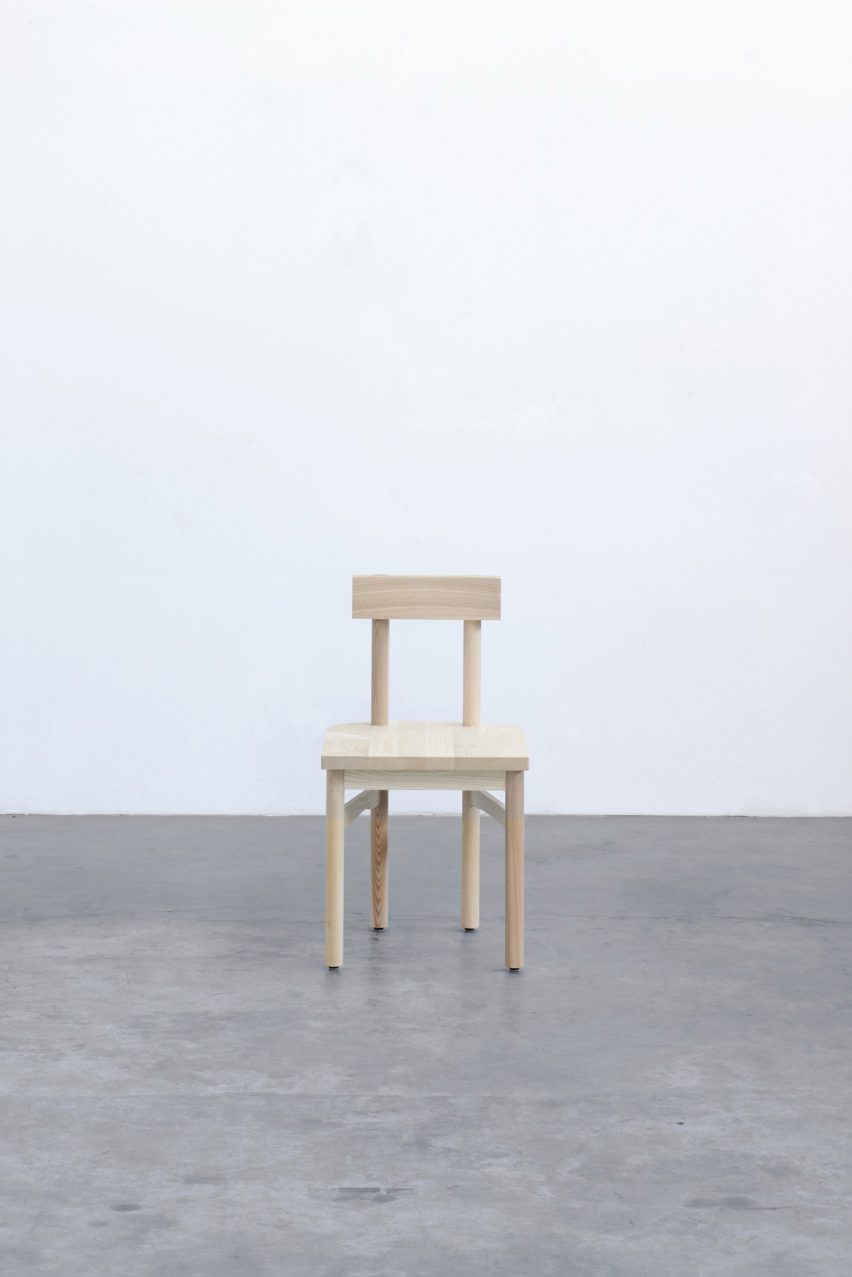 Image of an ash dining chair designed by e16