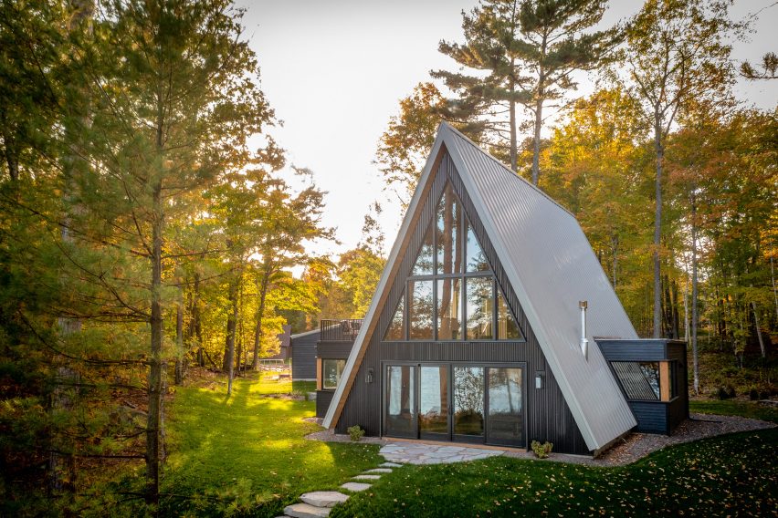 A cabin by Strand Design near Lake Placid
