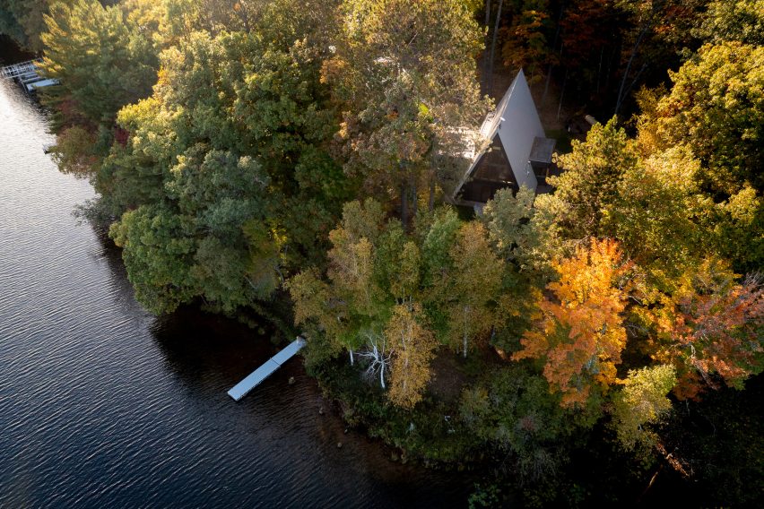 An aerial view of A-Frame cabin in New York