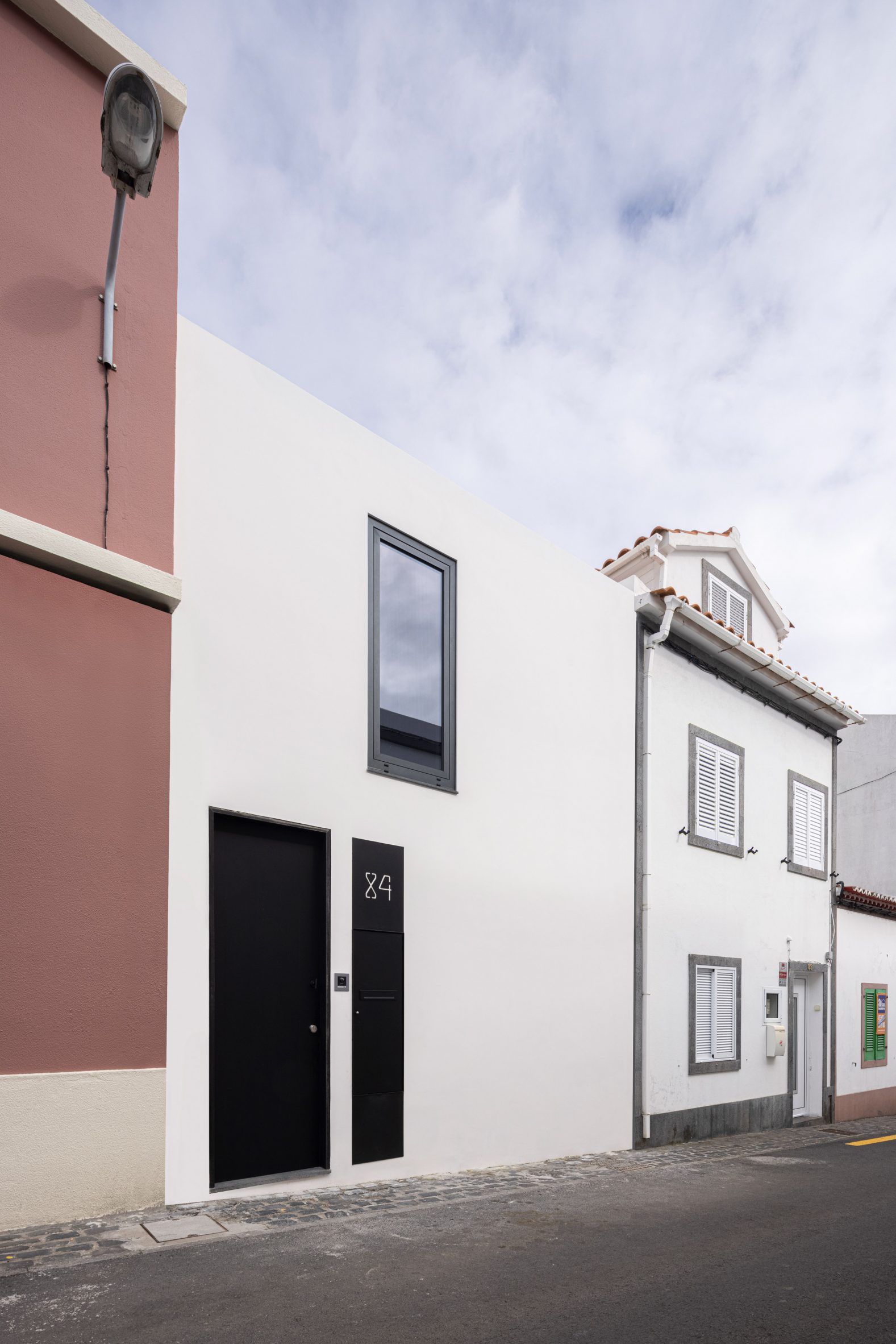 Image of Windmill House from the street