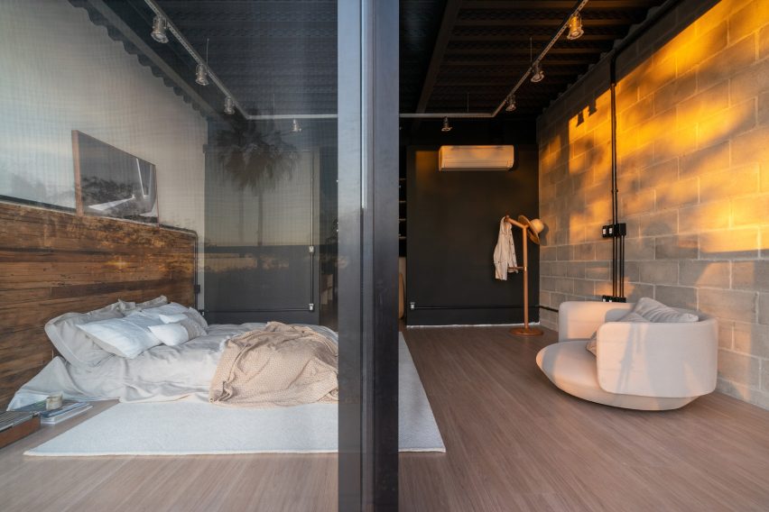 Bedroom by KS Arquitetos