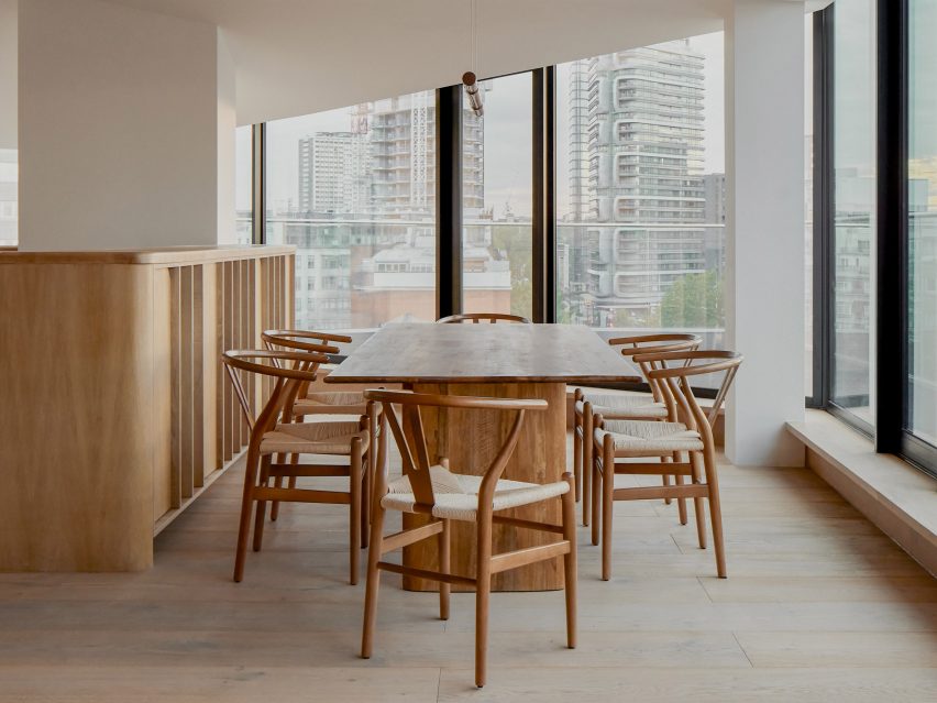 Table in City Approach apartments by DROO