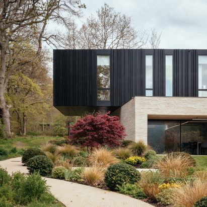 Claywood by Ayre Chamberlain Gaunt is a wheelchair-friendly house in disguise