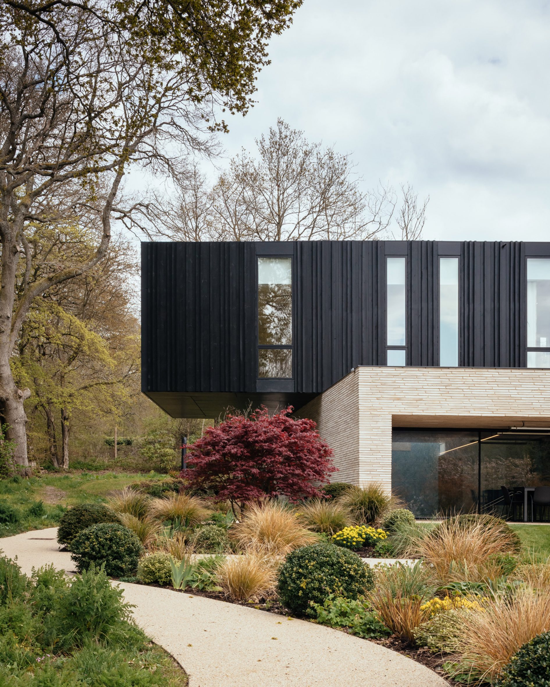Cantilevered first floor of Claywood house for a wheelchair user by Ayre Chamberlin Gaunt
