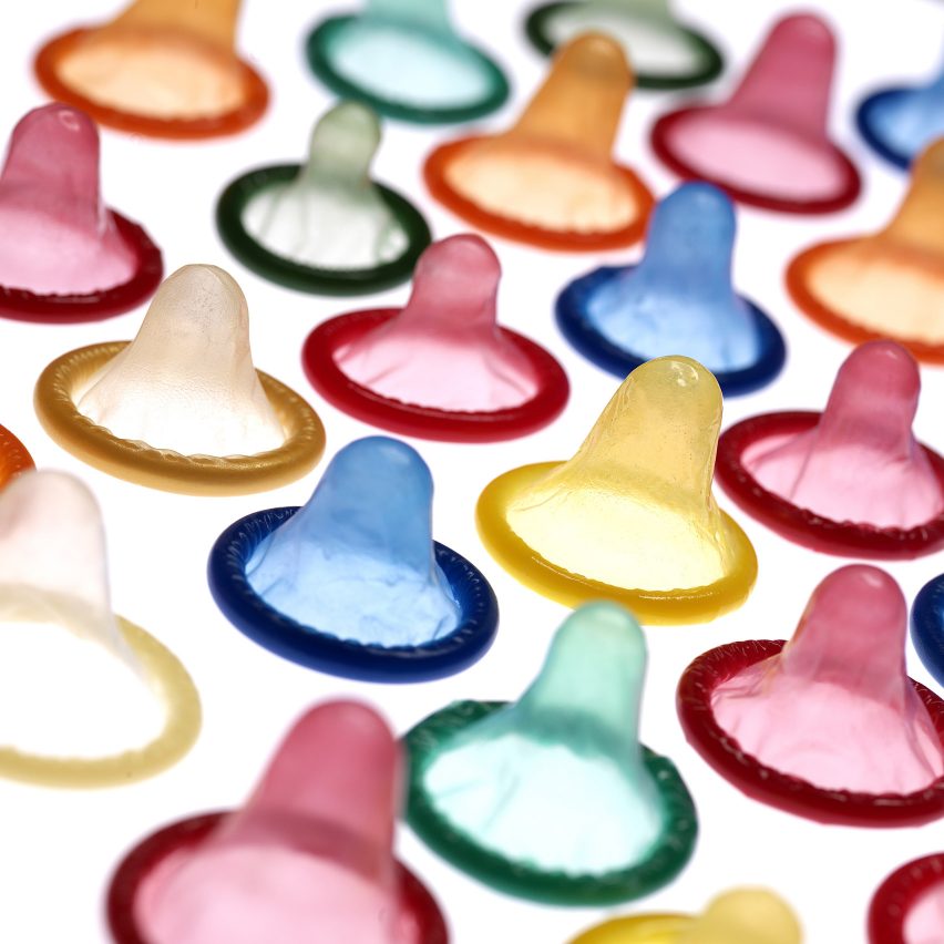 Kondom warna-warni