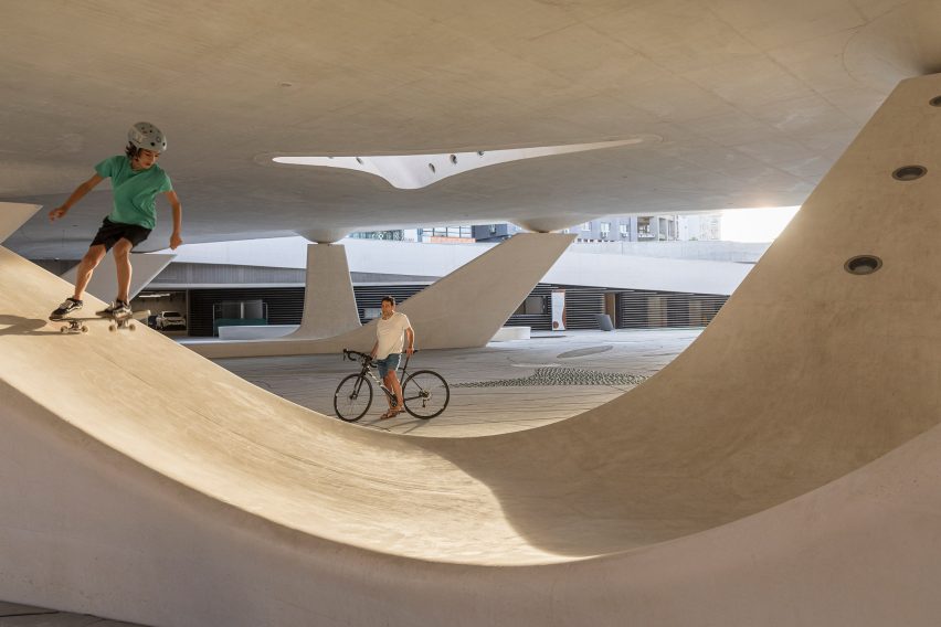 Skate ramp in Eleftheria Square by Zaha Hadid Architects