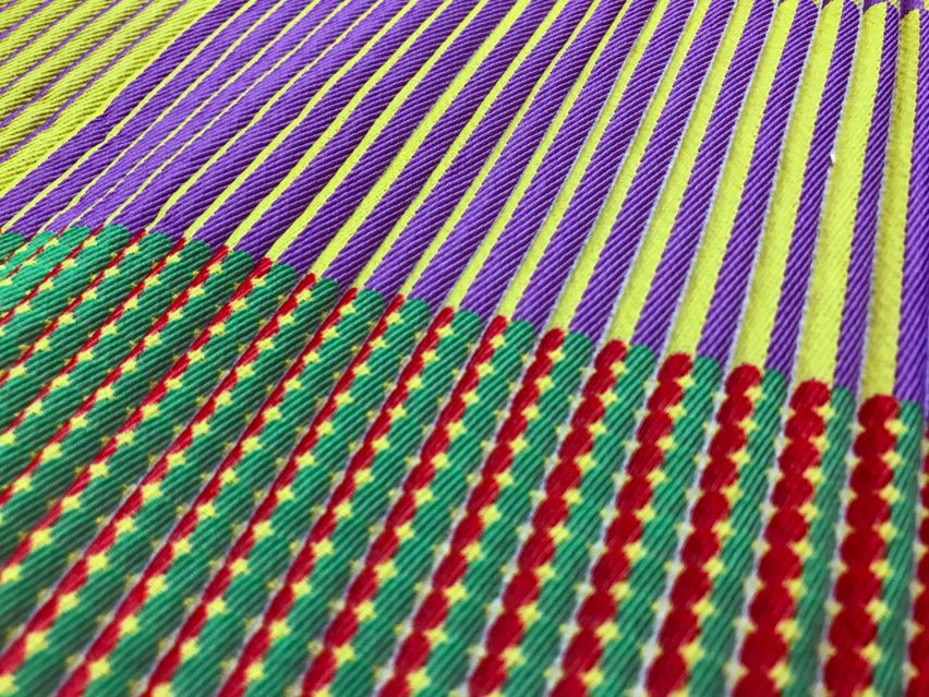 Colour detail of Lenticular Weave textile by Antoine Peters