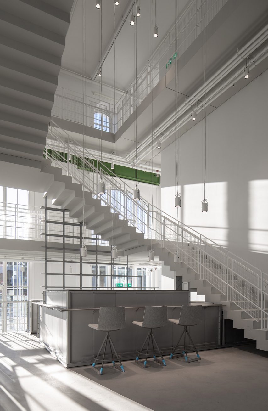 Image of stairwell at GES-2 House of Culture