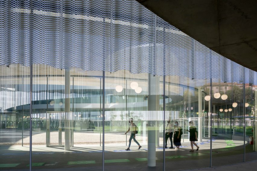 Image of the glass buildings at Bocconi Campus