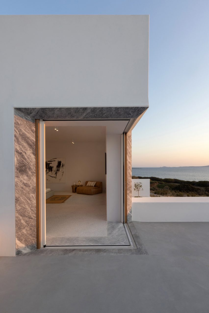 Image of an entrance at Paros House